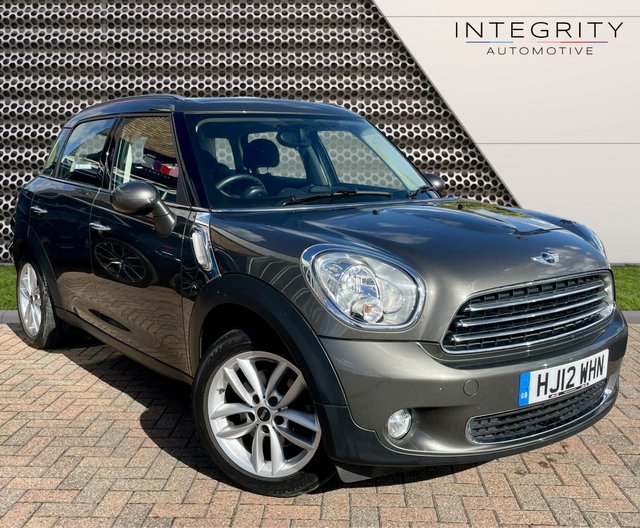2012 12 MINI Countryman 2.0 COOPER D ALL4 5d 110 BHP