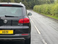 USED 2014 63 VOLKSWAGEN TIGUAN 2.0 MATCH TDI BLUEMOTION TECHNOLOGY 4MOTION 5d 139 BHP Heated Seats, Parking assist
