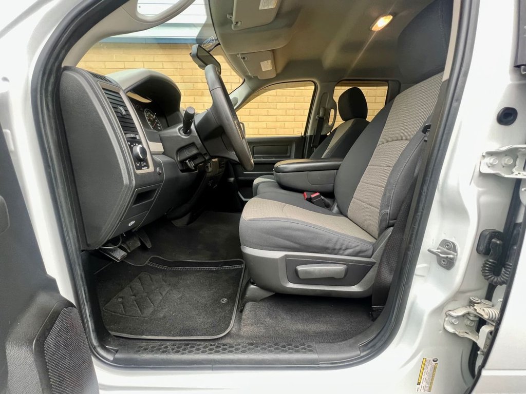 USED 2012 X DODGE RAM 1500 QUAD CAB ST/SLT // 4x4 // 4700cc V8 // 310 Hp // px swap 