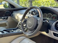 USED 2013 63 JAGUAR XJ 3.0 D V6 PORTFOLIO 4d 275 BHP 