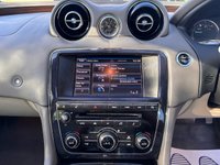 USED 2013 63 JAGUAR XJ 3.0 D V6 PORTFOLIO 4d 275 BHP 