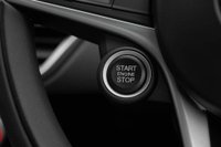USED 2018 18 ALFA ROMEO GIULIA 2.0 TB VELOCE 4d 277 BHP GLASS PANORAMIC SUNROOF