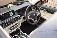 USED 2017 V BMW 7 SERIES 3.0 730D 4d 261 BHP SUNROOF / HUD / LASER LIGHTS