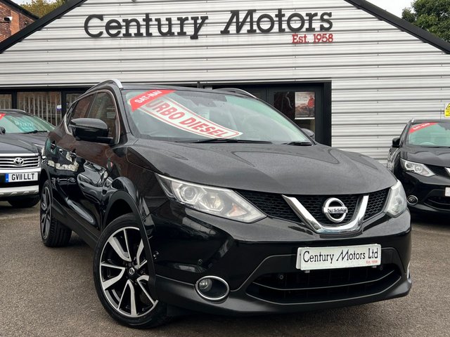 2014 64 Nissan Qashqai 1.5 dCi TEKNA (Smart Vision) 5dr - GLASS ROOF