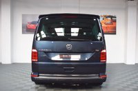 USED 2016 16 VOLKSWAGEN CARAVELLE 2.0 EXECUTIVE TDI BMT 5d 201 BHP TWIN ELECTRIC DOORS / CAR PLAY