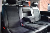 USED 2016 16 VOLKSWAGEN CARAVELLE 2.0 EXECUTIVE TDI BMT 5d 201 BHP TWIN ELECTRIC DOORS / CAR PLAY