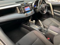 USED 2015 65 TOYOTA RAV4 2.2 D-4D ICON 5d 150 BHP 