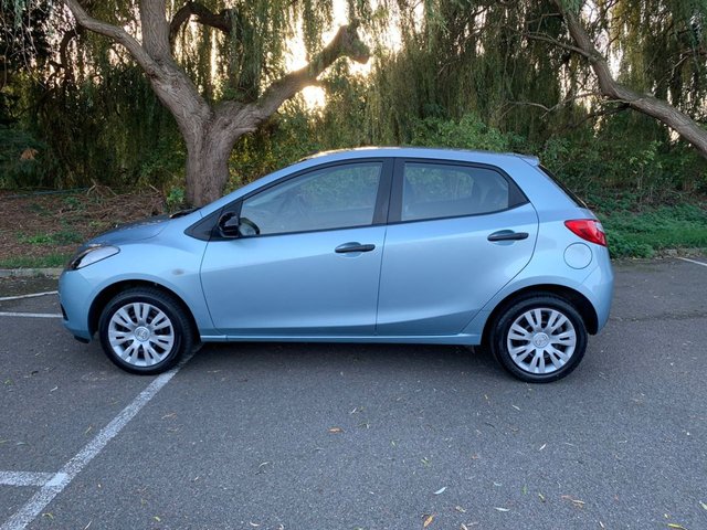 View our MAZDA 2