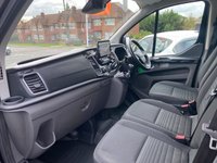 USED 2019 19 FORD TRANSIT CUSTOM 2.0 300 LIMITED P/V L1 H1 168 BHP * FULLY SERVICED WITH NEW MOT *