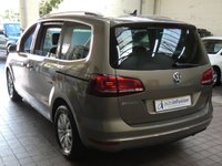 USED 2018 18 VOLKSWAGEN SHARAN 2.0 SE NAV TDI BLUEMOTION TECHNOLOGY 5d 148 BHP 7 SEAT SAT NAV PARKING SENSORS LOW MILEAGE 6 MONTHS GOLD WARRANTY