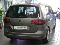 USED 2018 18 VOLKSWAGEN SHARAN 2.0 SE NAV TDI BLUEMOTION TECHNOLOGY 5d 148 BHP 7 SEAT SAT NAV PARKING SENSORS LOW MILEAGE 6 MONTHS GOLD WARRANTY