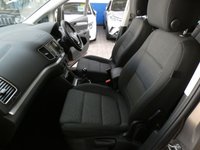 USED 2018 18 VOLKSWAGEN SHARAN 2.0 SE NAV TDI BLUEMOTION TECHNOLOGY 5d 148 BHP 7 SEAT SAT NAV PARKING SENSORS LOW MILEAGE 6 MONTHS GOLD WARRANTY