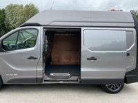 USED 2017 17 RENAULT TRAFIC 1.6 LH29 BUSINESS PLUS ENERGY DCI 125 BHP HIGH ROOF ** NO VAT ** NO VAT