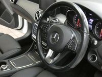 USED 2019 19 MERCEDES-BENZ GLA-CLASS 2.1 GLA 200 D 4MATIC SPORT EXECUTIVE 5d 134 BHP 4WD SAT NAV LEATHER HEATED SEATS ONE OWNER 6 MONTHS GOLD WARRANTY