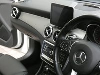 USED 2019 19 MERCEDES-BENZ GLA-CLASS 2.1 GLA 200 D 4MATIC SPORT EXECUTIVE 5d 134 BHP 4WD SAT NAV LEATHER HEATED SEATS ONE OWNER 6 MONTHS GOLD WARRANTY