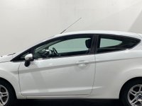 USED 2013 63 FORD FIESTA 1.2 ZETEC 3d 81 BHP 1.2 Zetec 3 Door Supplied with 12 Months , Serviced