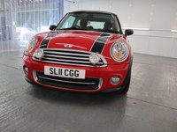 USED 2011 11 MINI HATCH COOPER 1.6 COOPER 3d 122 BHP GREAT VALUE FOR MONEY WITH LOADS OF FACTORY EXTRAS IN FANTASTIC CONDITION