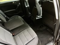 USED 2010 60 VOLKSWAGEN GOLF 1.4 SE TSI 5d 121 BHP 1 RETIRED OWNER // ONLY 49,900 MILES // SATNAV//X11 AIRBAGS//FRONT AND REAR PARK SENSORS//GREAT SERVICE HISTORY //ULEZ COMPLIANT//JUST SERVICED WITH NEW FRONT DISCS AND BRAKE PADS 1 RETIRED OWNER // ONLY 49,900 MILES // SATNAV///BLUETOOTH//X11 AIRBAGS//FRONT AND REAR PARK SENSORS//GREAT SERVICE HISTORY //ULEZ COMPLIANT//JUST SERVICED WITH NEW FRONT BRAKE DISCS AND PADS
