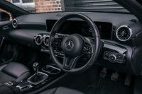 USED 2019 19 MERCEDES-BENZ A-CLASS 1.3 A 180 SE EXECUTIVE 5d 135 BHP HEATED FRONT SEATS & CRUISE CONTROL