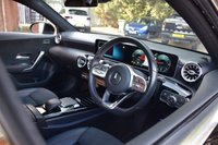 USED 2019 69 MERCEDES-BENZ A-CLASS 1.5 A 180 D AMG LINE PREMIUM 4d 114 BHP HEATED SEATS / DIGITAL COCKPIT