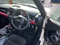 USED 2013 63 MINI HATCH JOHN COOPER WORKS 1.6 JOHN COOPER WORKS 3d 208 BHP Heated Recaro Seats/Navigation