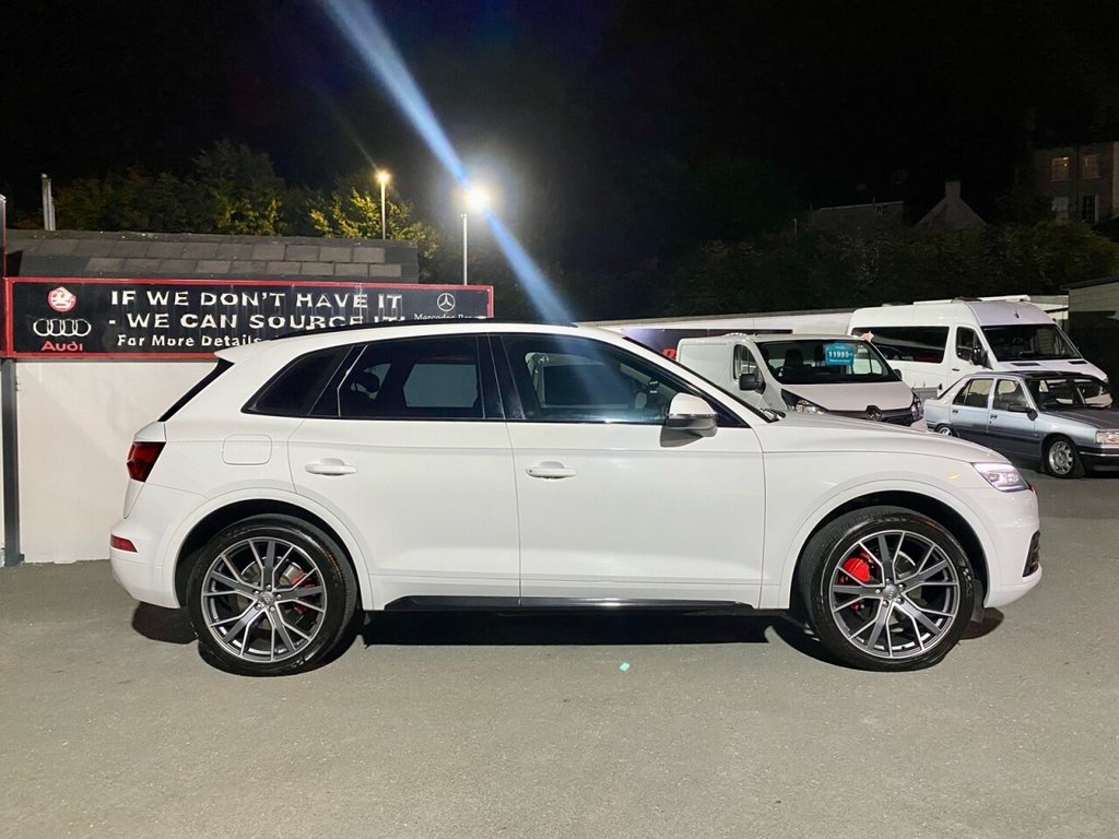 USED 2017 08 AUDI Q5 2.0 TDI QUATTRO SPORT 5d 188 BHP DE CHROMES & RED CALIPERS