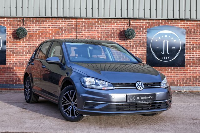 View our VOLKSWAGEN GOLF