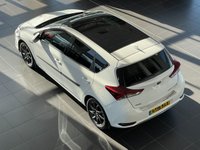 USED 2016 16 TOYOTA AURIS 1.8 VVT-I EXCEL TSS 5d 99 BHP HIGHLY ECONOMICAL HYBRID