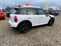 USED 2010 60 MINI COUNTRYMAN 1.6 COOPER D 5d 112 BHP 