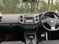 USED 2009 59 VOLKSWAGEN TIGUAN 2.0 R LINE TDI 4MOTION 5d 138 BHP FSH+BLUETOOTH+4WD