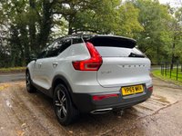 USED 2019 69 VOLVO XC40 1.5 T3 R-DESIGN 5d 161 BHP ZERO DEPOSIT FINANCE AVAILABLE