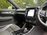 USED 2019 69 VOLVO XC40 1.5 T3 R-DESIGN 5d 161 BHP ZERO DEPOSIT FINANCE AVAILABLE
