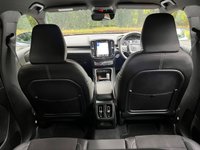 USED 2019 69 VOLVO XC40 1.5 T3 R-DESIGN 5d 161 BHP ZERO DEPOSIT FINANCE AVAILABLE