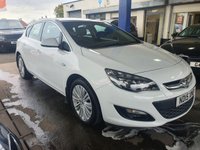 USED 2015 P VAUXHALL ASTRA 1.4 EXCITE 5d 98 BHP 