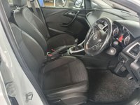 USED 2015 P VAUXHALL ASTRA 1.4 EXCITE 5d 98 BHP 