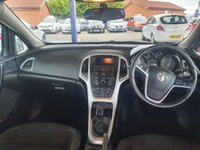 USED 2015 P VAUXHALL ASTRA 1.4 EXCITE 5d 98 BHP 