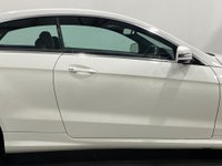 USED 2014 64 MERCEDES-BENZ E-CLASS 2.1 E220 CDI AMG SPORT 2d 170 BHP 1 Former Keeper , Striking gloss white , Full black leather