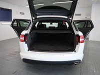 USED 2014 64 JAGUAR XF 2.2 D R-SPORT SPORTBRAKE 5d 163 BHP STUNNING CONDITION WITH FULL SPECIFICATION PLUS GREAT DEALERSHIP SERVICE HISTORY