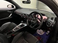 USED 2015 15 AUDI TT 2.0 TDI ULTRA S LINE 2d 182 BHP * 19" ALLOYS * HALF LEATHER * AIR CON * BLUETOOTH * NAV *