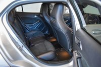 USED 2018 18 MERCEDES-BENZ GLA-CLASS 2.1 GLA 220 D 4MATIC AMG LINE PREMIUM 5d 174 BHP Sat Nav, CarPlay, Heated Seats