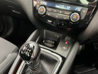 USED 2018 68 NISSAN QASHQAI 1.3 DIG-T N-CONNECTA 5d 140 BHP 