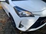 USED 2018 18 TOYOTA YARIS 1.5 VVT-I ICON TECH 5d 110 BHP 2018 TOYOTA YARIS 1.5 ICON TECH - SAT NAV - CRUISE CONTROL - LANE ASSIST - 1 FORMER KEEPER - FULL SERVICE HISTORY - REAR REVERSING CAMERA - IDEAL 1ST CAR - LOW INSURANCE GROUP