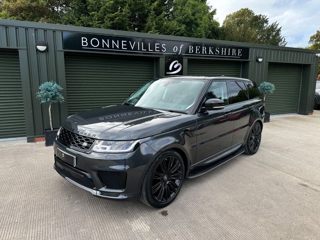 2018 68 Land Rover Range Rover Sport 3.0 SDV6 HSE DYNAMIC 5d 306 BHP