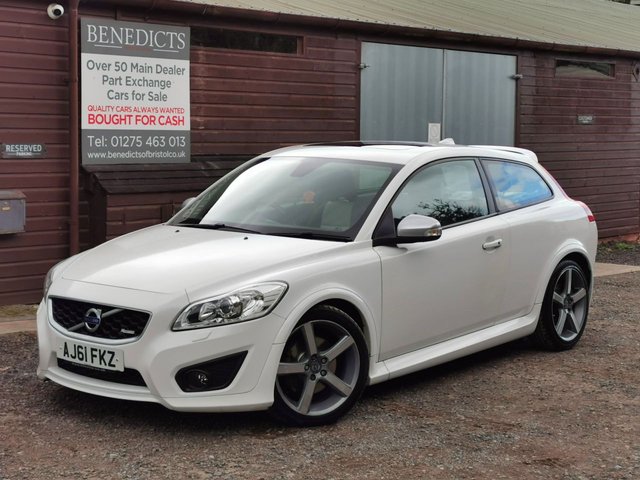 2011 61 Volvo C30 2.0 D3 R-DESIGN 3d 148 BHP