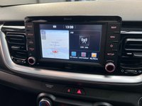 USED 2017 67 KIA STONIC 1.0 FIRST EDITION 5d 118 BHP KIA HIST-SAT NAV-2YR WARANTY HEATED SEATS AND STEERING WHEEL, SAT NAV, REVERSE CAMERA AND SENSORS