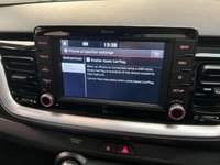 USED 2017 67 KIA STONIC 1.0 FIRST EDITION 5d 118 BHP KIA HIST-SAT NAV-2YR WARANTY HEATED SEATS AND STEERING WHEEL, SAT NAV, REVERSE CAMERA AND SENSORS