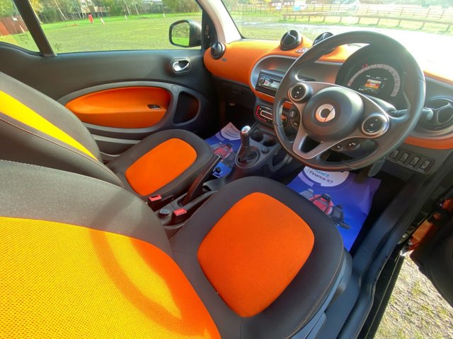 2015 SMART FORTWO - Photo 10
