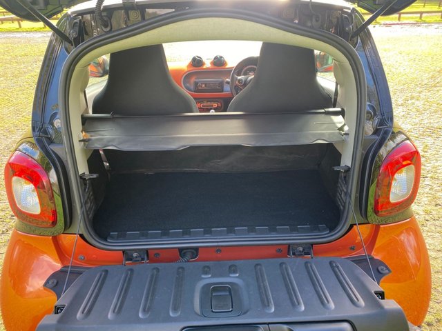 2015 SMART FORTWO - Photo 9