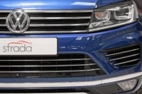 USED 2017 17 VOLKSWAGEN TOUAREG 3.0 V6 R-LINE PLUS TDI BLUEMOTION TECHNOLOGY 5d 259 BHP +HEATED SEATS AND STEERING WHEEL+