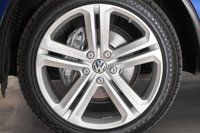 USED 2017 17 VOLKSWAGEN TOUAREG 3.0 V6 R-LINE PLUS TDI BLUEMOTION TECHNOLOGY 5d 259 BHP +HEATED SEATS AND STEERING WHEEL+